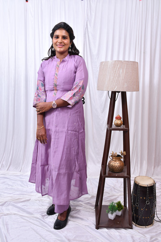 Function Wear 3-Piece Set in Leaf Embroidary design in Yoke & Sleeve. It comes with similar design in Dupatta.