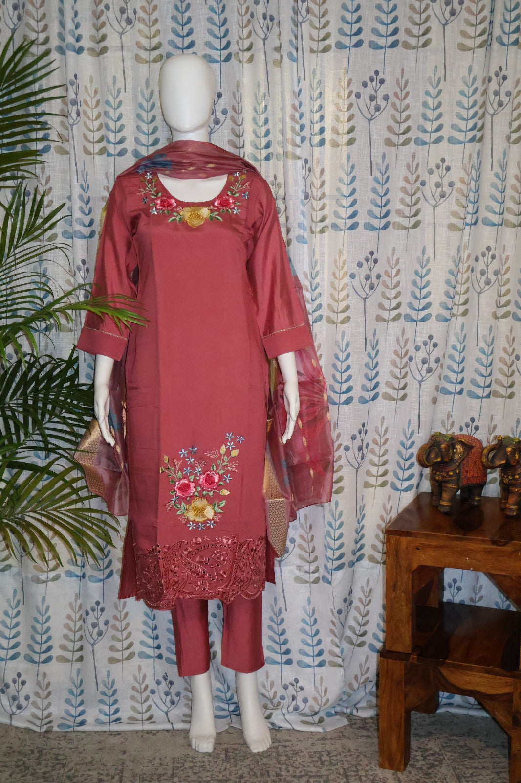 Onion Pink Silk Cotton Kurti Set with Pearl & Zari Detailing