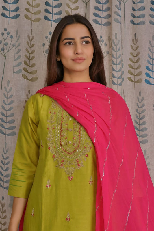 Green Semi-Silk Chudithaar with Embroidery & Pink Dupatta