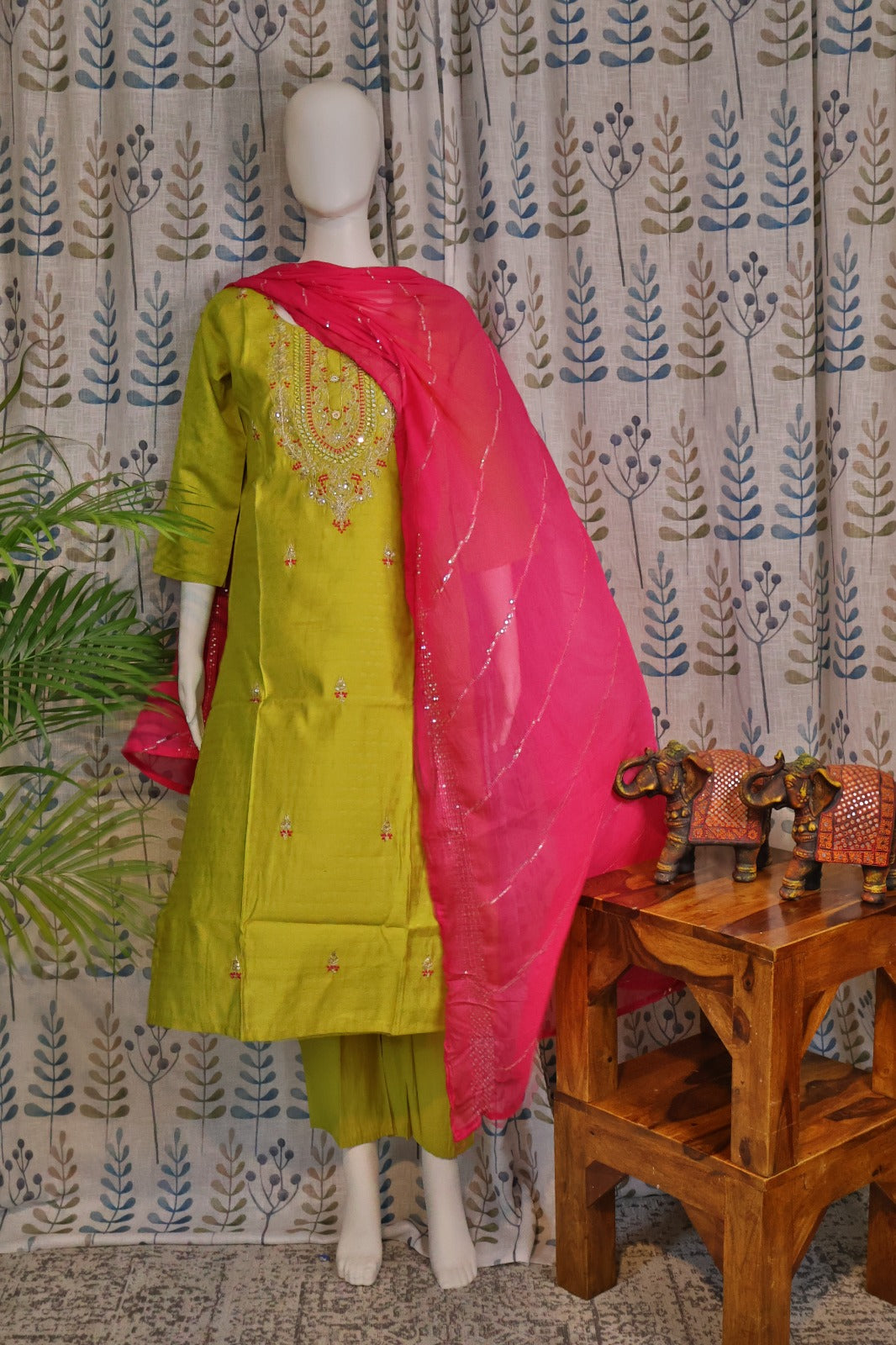 Green Semi-Silk Chudithaar with Embroidery & Pink Dupatta