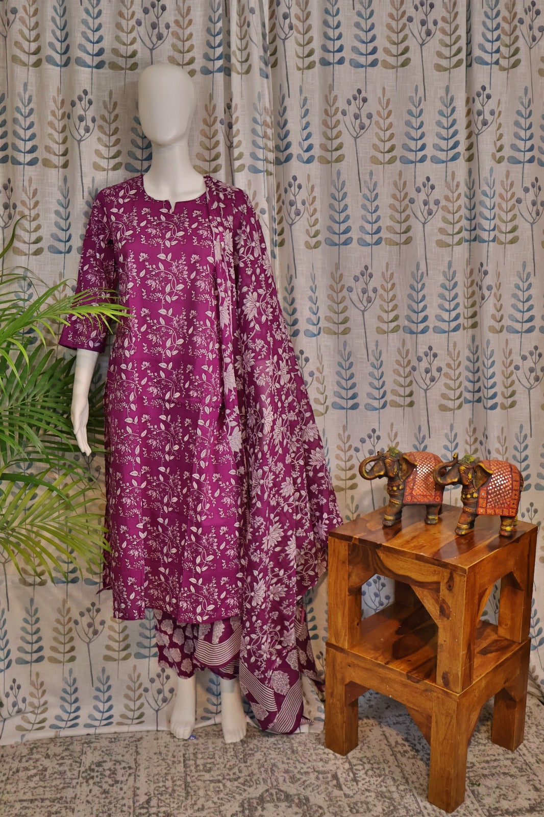 Magenta Cotton Kurti Set with Mul Dupatta – 3 Piece Set