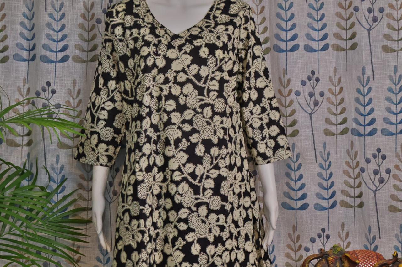 Black Cotton Quad Set with Floral Print for Office Wear