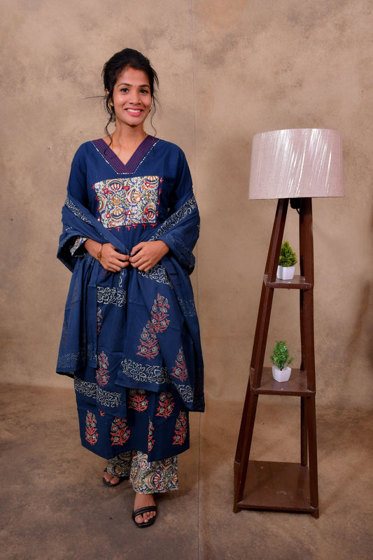 Blue Cotton 3-Piece Set for Women with Kalamkari Print & Palazzo Pant
