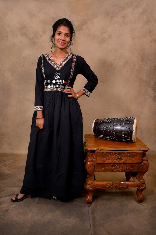 Black Cotton 3-Piece Set for Women with Mirror