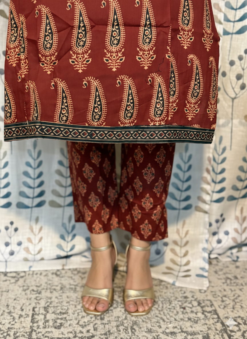 Premium Cotton 3-Piece Set for Women in Maroon & Black Combination with Mango Prints and little Chumiki Work. It comes with Soft Fabric Dupatta