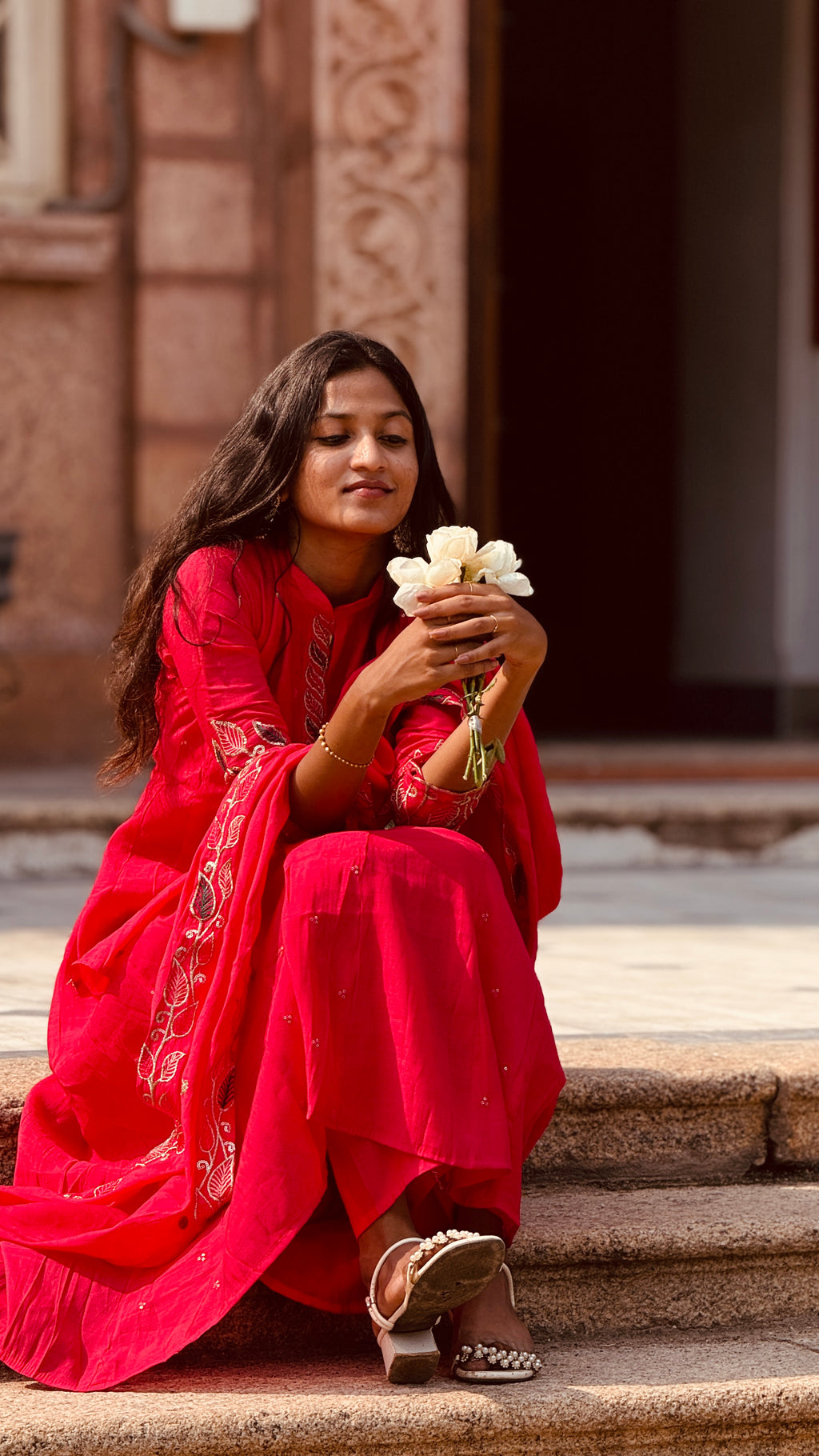 Function Wear 3-Piece Set in Leaf Embroidary design in Yoke & Sleeve. It comes with similar design in Dupatta.