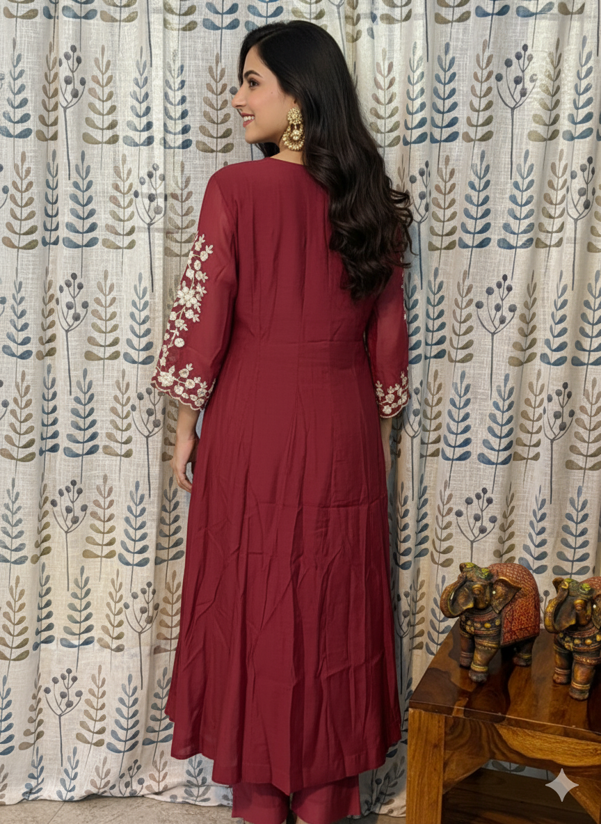 Beautiful 3-Piece Set in Magenta Color Background with Embroidary & Thread Work in Top and Similar Design in Dupatta