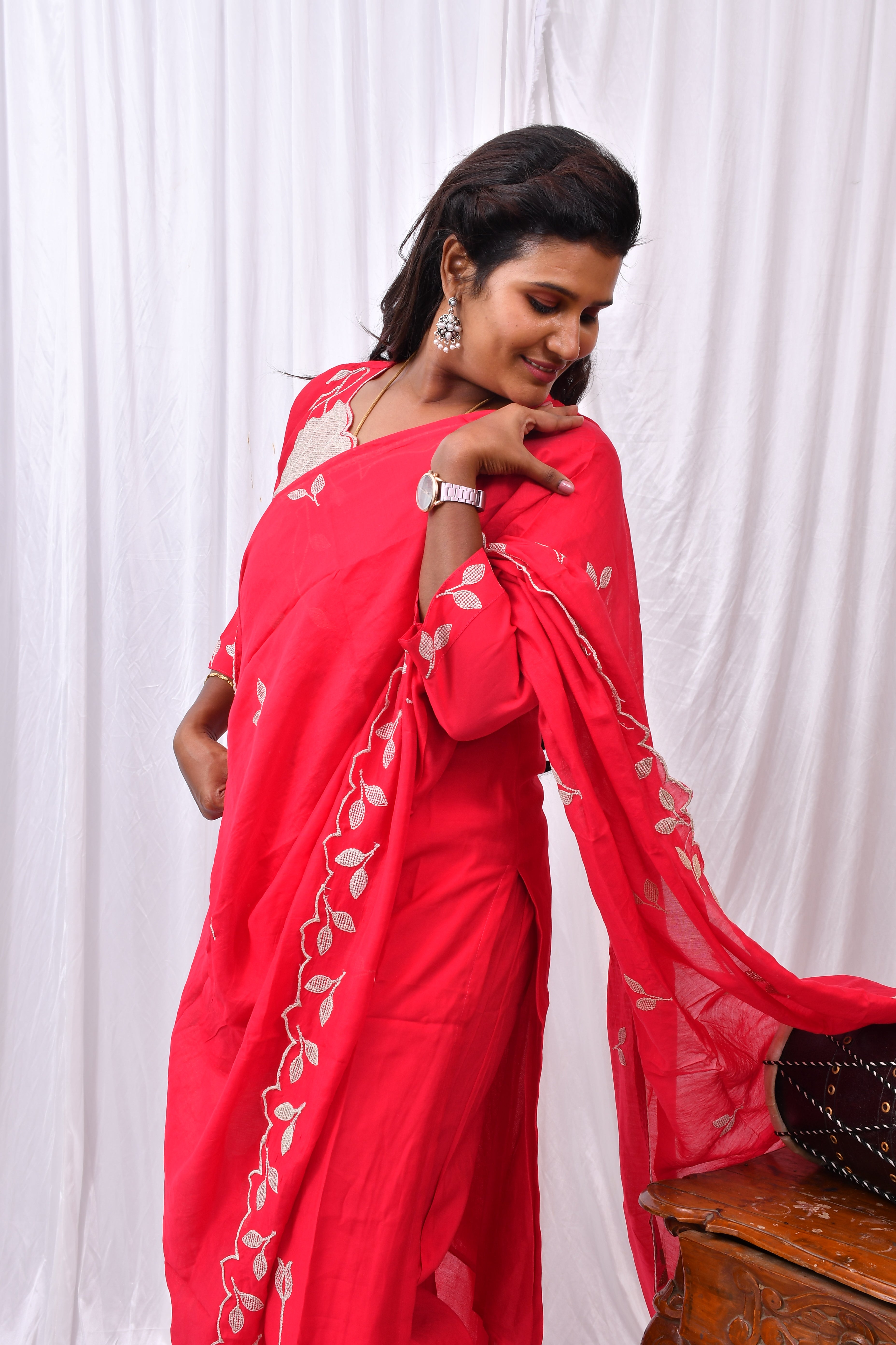 Beautiful 3-Piece Set in Red Background with Flower Design in Thread Work and Small Leaf Design in Dupatta