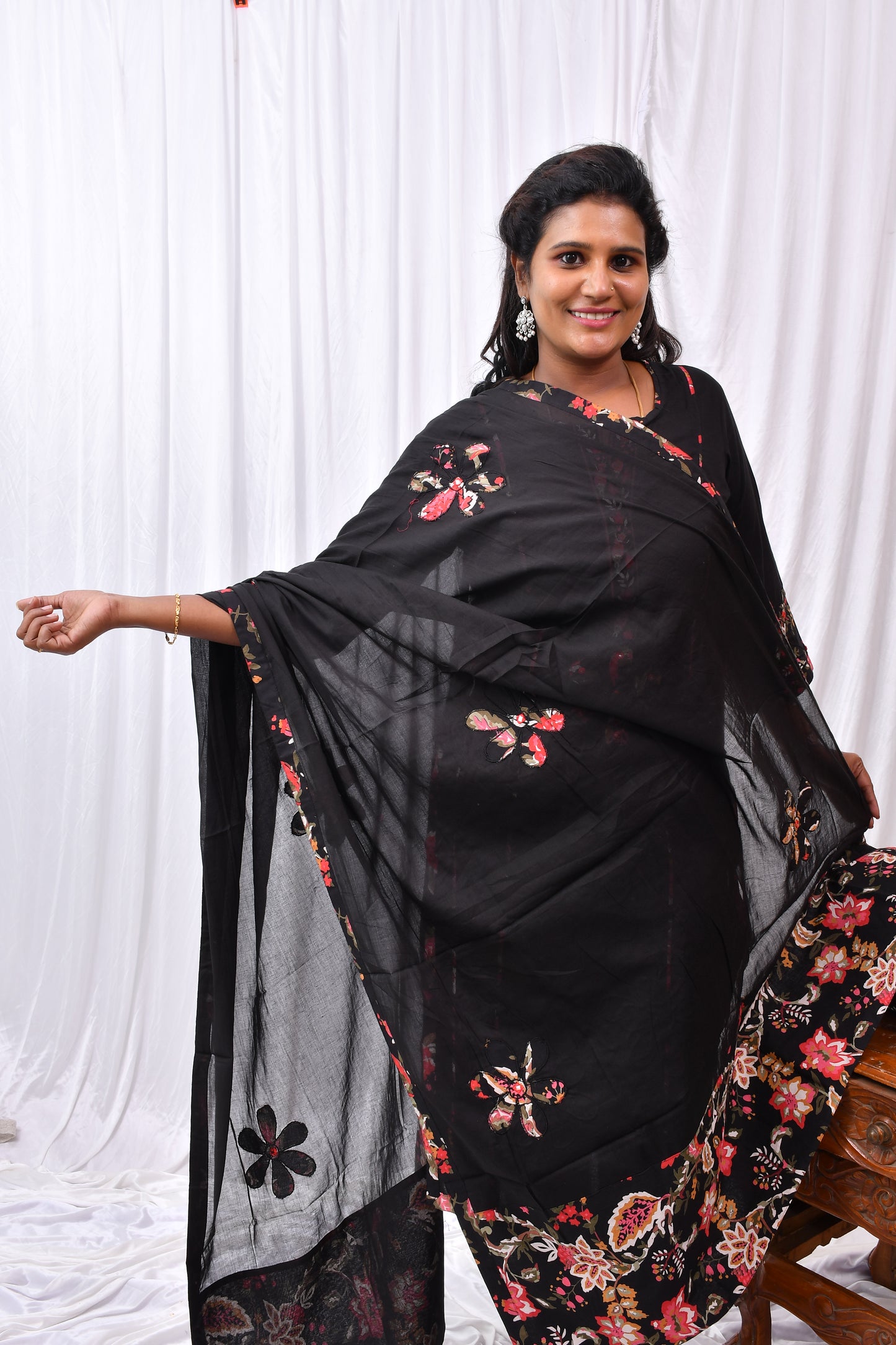 Beautiful 3-Piece Set in Black Background with Flower Patch Work in Yoke & Sleeves and Flower Design in Pant & Dupatta