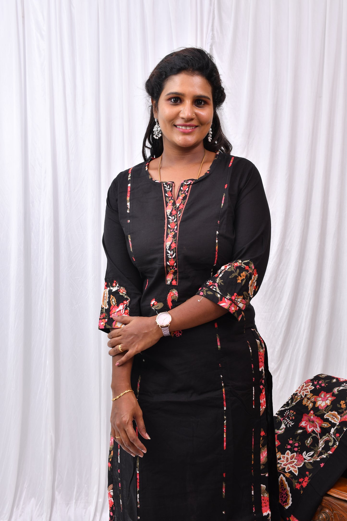 Beautiful 3-Piece Set in Black Background with Flower Patch Work in Yoke & Sleeves and Flower Design in Pant & Dupatta