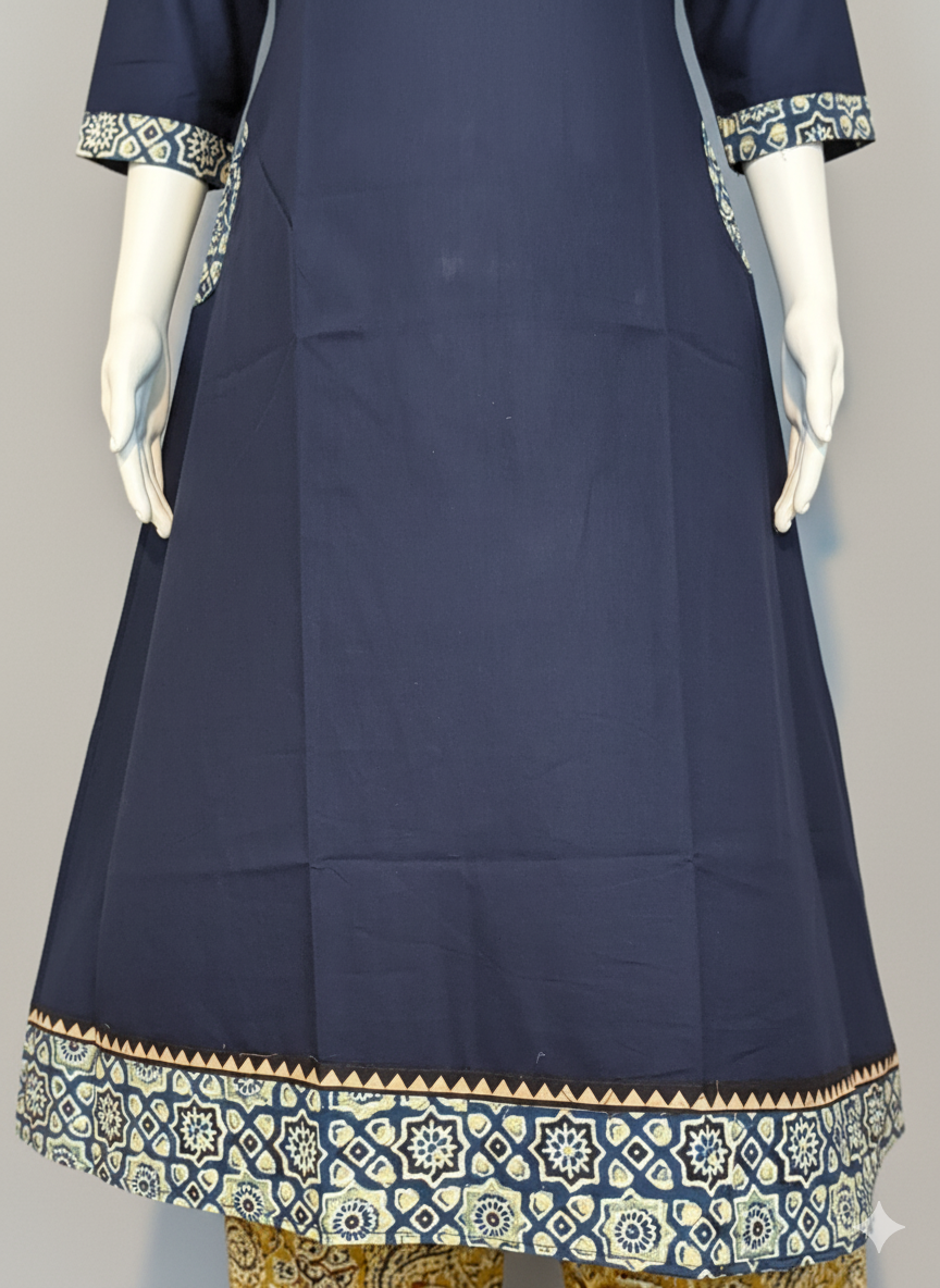 Beautiful Cotton Kurthi with V-Shaped Ajarak Prints in Yoke and in Sleeve Code-211