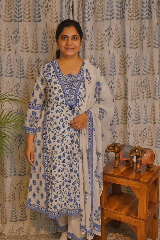 Front view of blue cotton kurti set with floral dupatta and pant