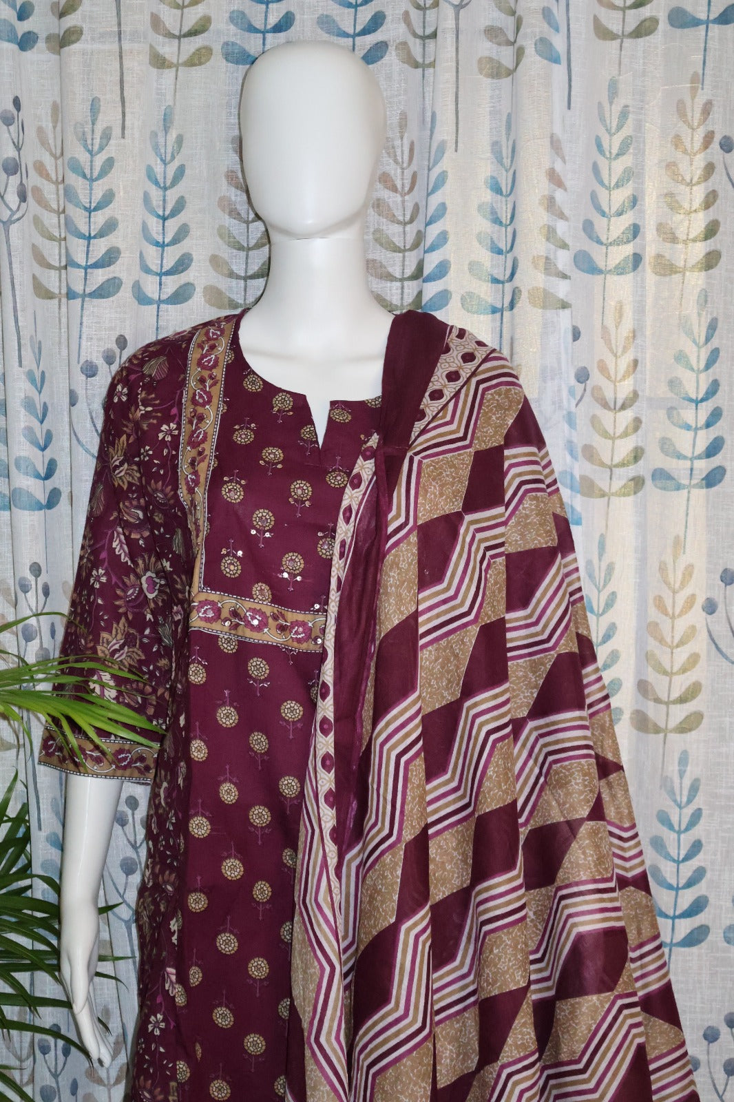 Elegant violet cotton kurti set with ethnic prints